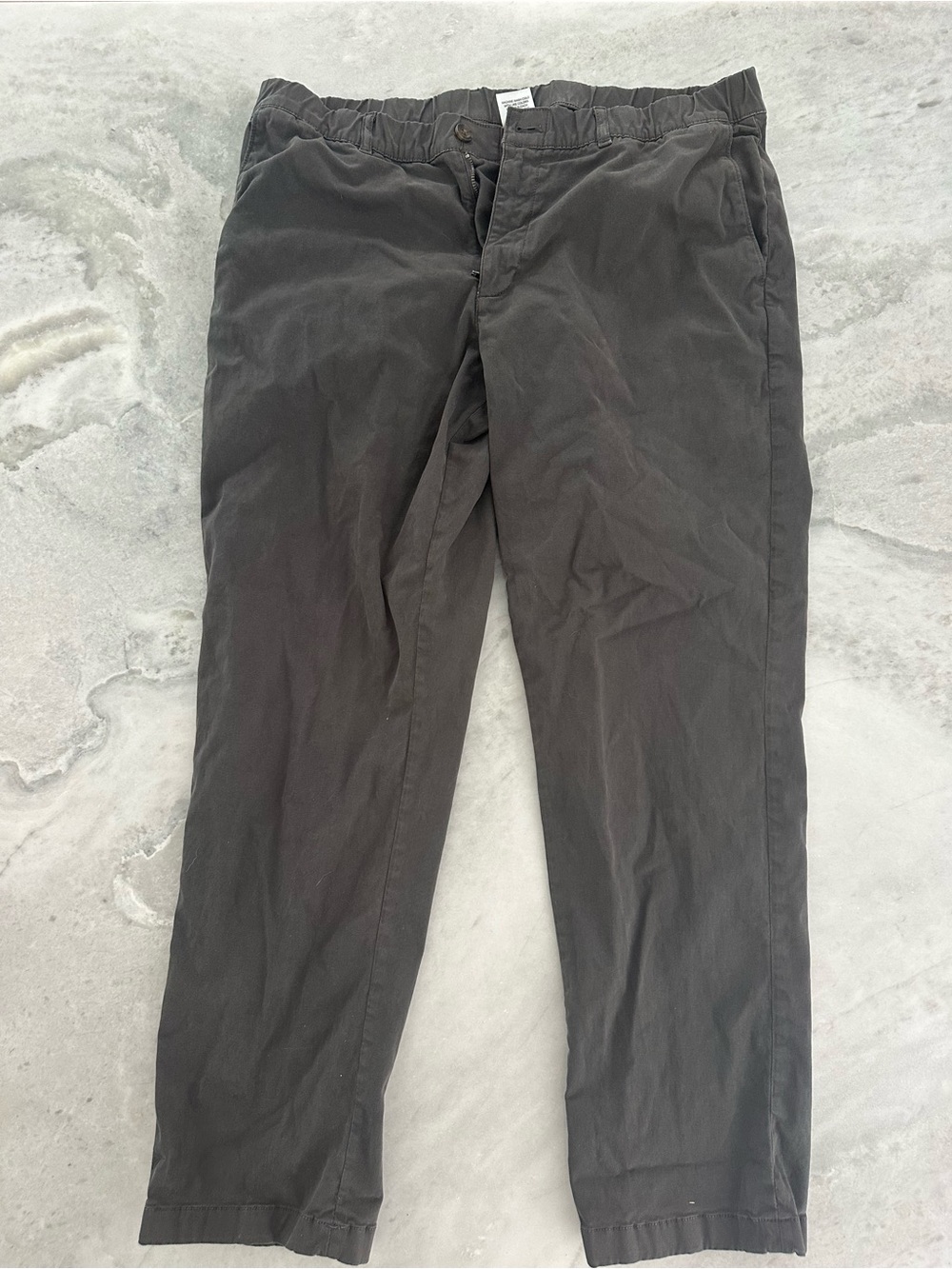 Men's Elastic-Waist Charcoal Chinos
